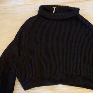 Free People | Black Knitted Sweater | S